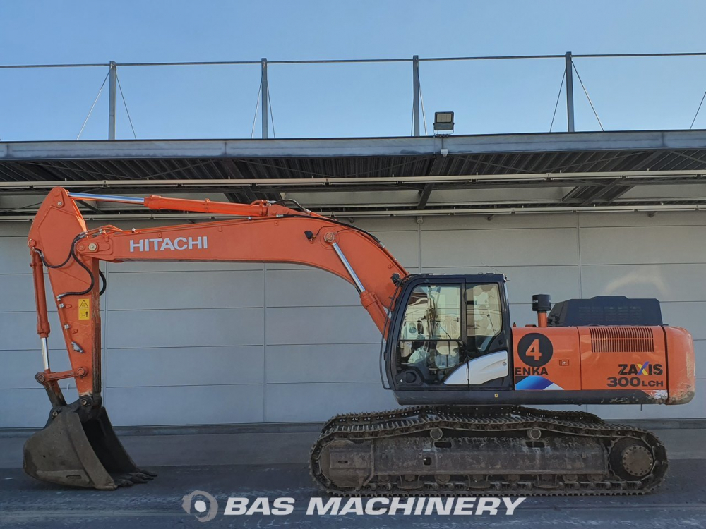 HITACHI ZX300 Year: 2017 Price: 77 900 EUR Used Crawler Excavators 