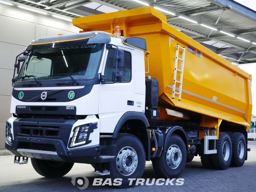 2010 Volvo FMX 8x4 022